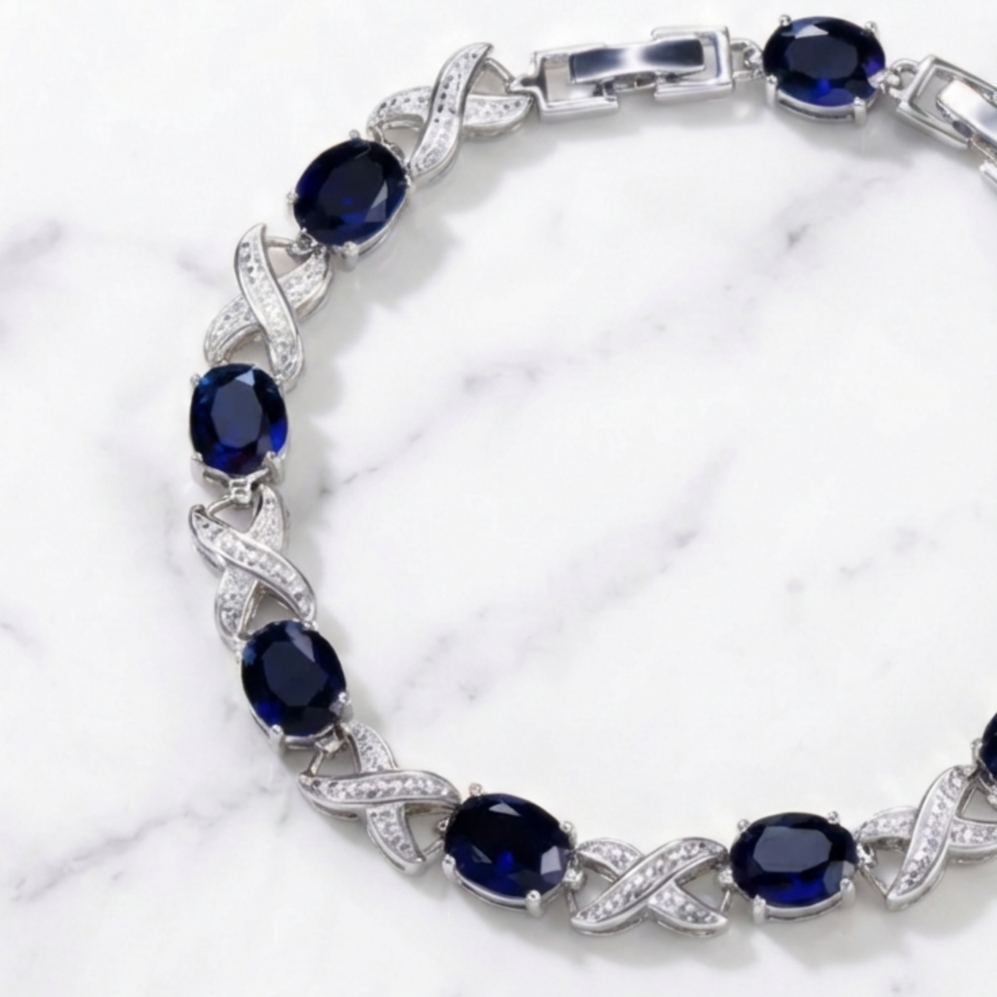 Cross Link Bracelet - Silver/Blue
