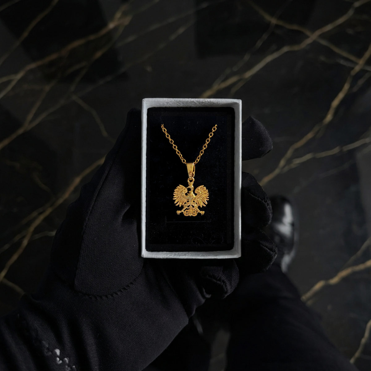 PLNDSKI Mini Eagle Pendant Necklace - Gold