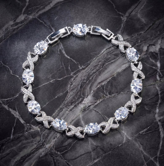 Cross Link Bracelet - Silver