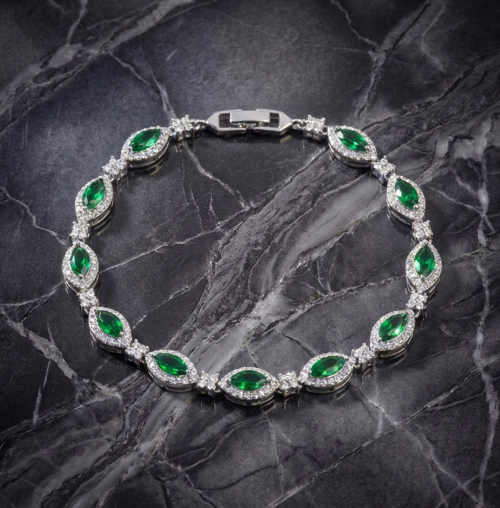 Snakes Eye Bracelet - Green